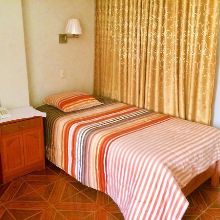 Hostal Residencial Lino Huaraz  Εξωτερικό φωτογραφία